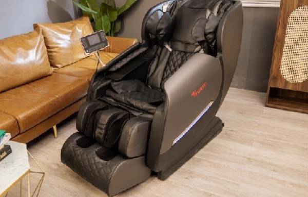 Dịch vụ thu mua ghế massage cũ tại sao lại nhiều người mua